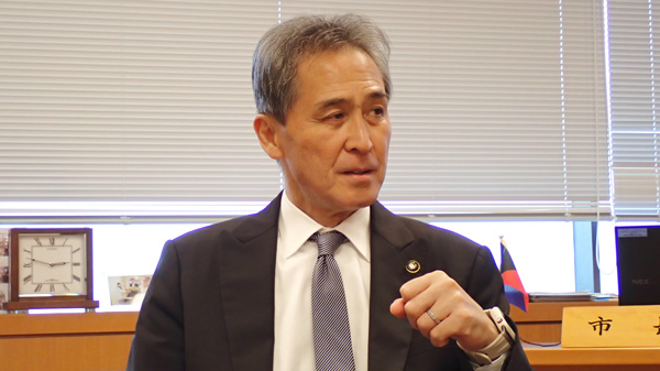 【2026新年号】鈴木定幸常陸大宮市長インタビュー　常陸大宮市にコウノトリが飛来する日