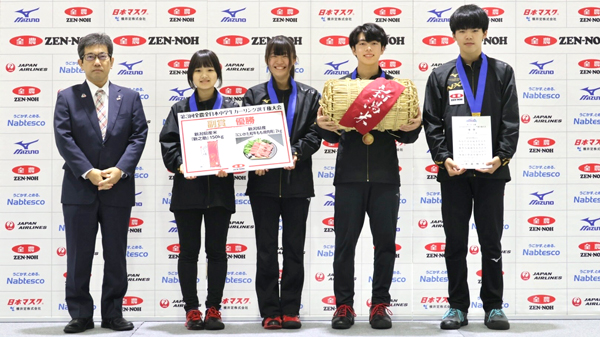 中学生カーリング日本一は「帯広CA」 次世代カーラーを応援　ＪＡ全農