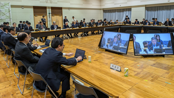 農業経営体　2030年に54万へ半減の見込み　農地の集約化促進へ　農水省
