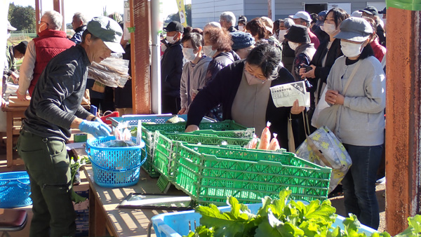 5年ぶりの収穫祭　家族連れでにぎわう　日本農業実践学園