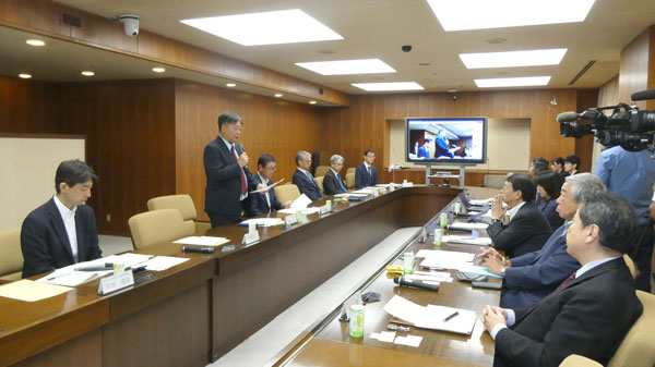 農林中金の市場運用など検証、農業・食品産業への投融資期待する意見も　農水省の有識者検証会