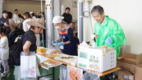 キッチンカーや体験コーナー　配送センターを1日限定で開放　パルシステム神奈川