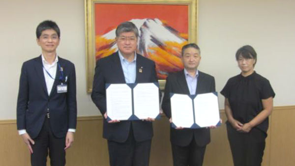 東京都板橋区と「地域住民等の見守り・地域づくりに関する協定」締結　コープみらい