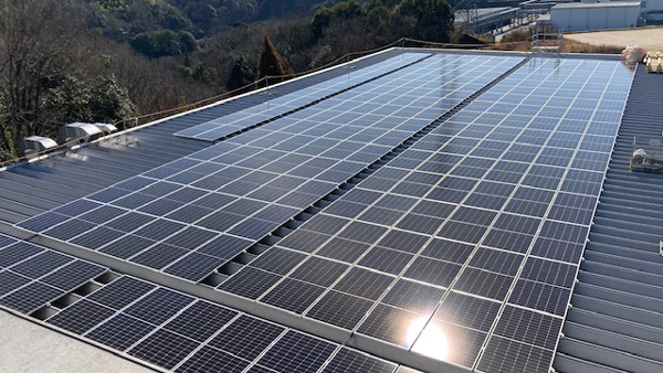 サラダクラブ三原工場　太陽光パネルの稼働を開始