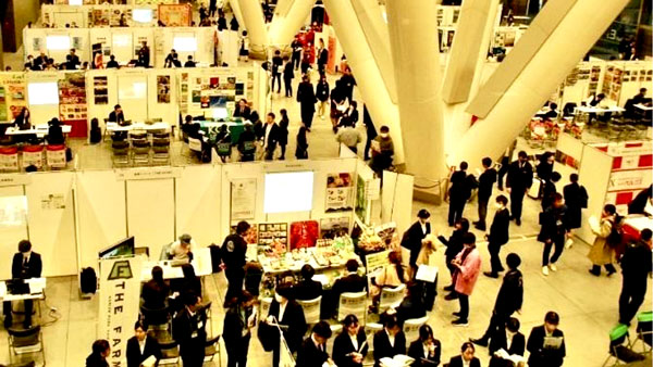 農業を志す学生450人が来場「食品・農業就活サミット」開催　シンクロ・フード