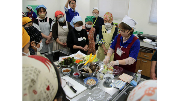 ホタテや秋鮭など北海道の海の幸を満喫　生産者と郷土料理づくり　パルシステム山梨 長野