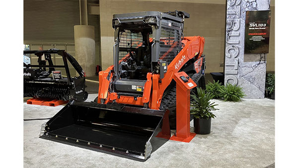 一発始動★クボタ 歩行用トラックターム　 コンパクトトラックローダの大型機種を北米市場に投入 クボタ | JAcom