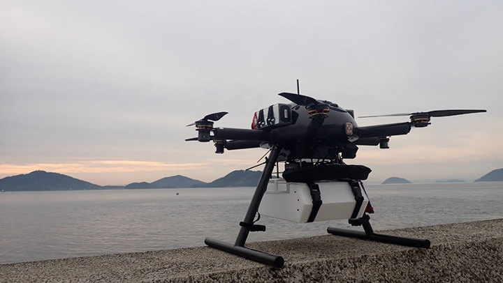 世界初　離島エリアでドローン物流の長期定期航路を開設　かもめや