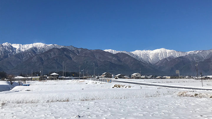 有機・無農薬の野菜で6次産業に取り組み「氣賀澤農園」コーポレートサイト開設